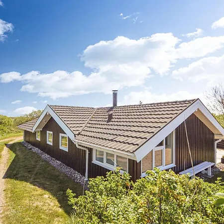 3 Bedroom Stunning In Romo